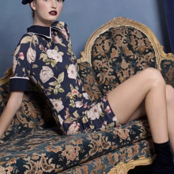 Alice + Olivia Floral Long Sleeve Dress - Navy and White - Picture 2 of 16